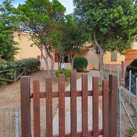 Il Corbezzolo Apartment *